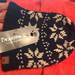 NWT Unisex BearPaw Knit Hat / Cap.